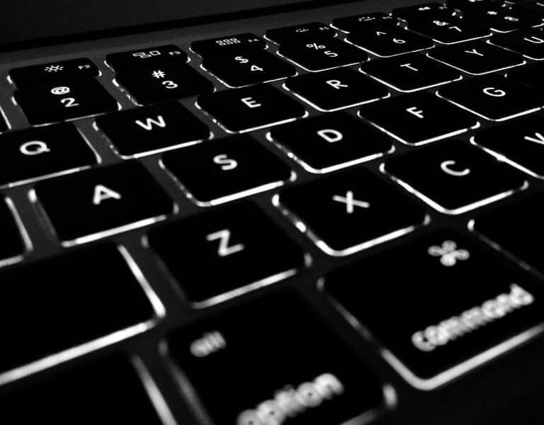 El 'Pacto Digital' de Telefónica apuesta por la educación tecnológica de trabajadores y estudiantes