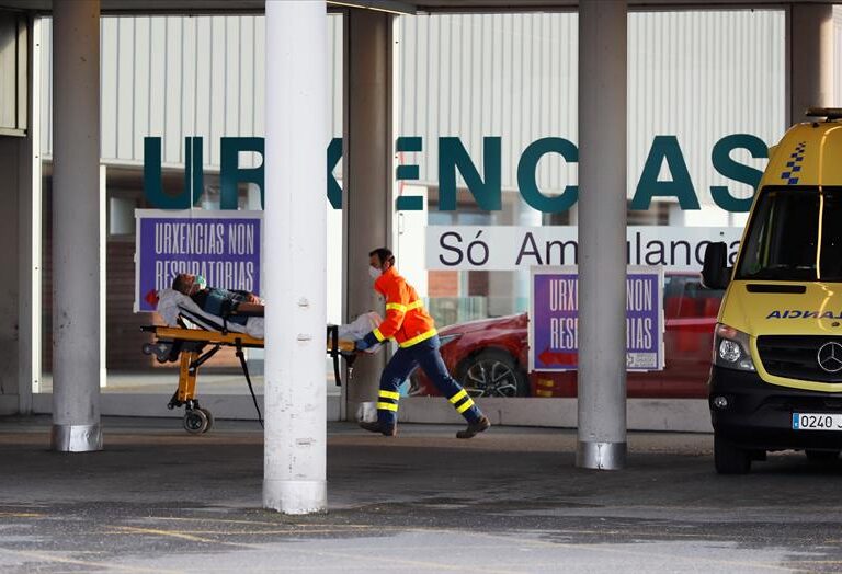 Sanidad registra 10.143 nuevos contagios y 137 muertes, mientras la incidencia se estanca