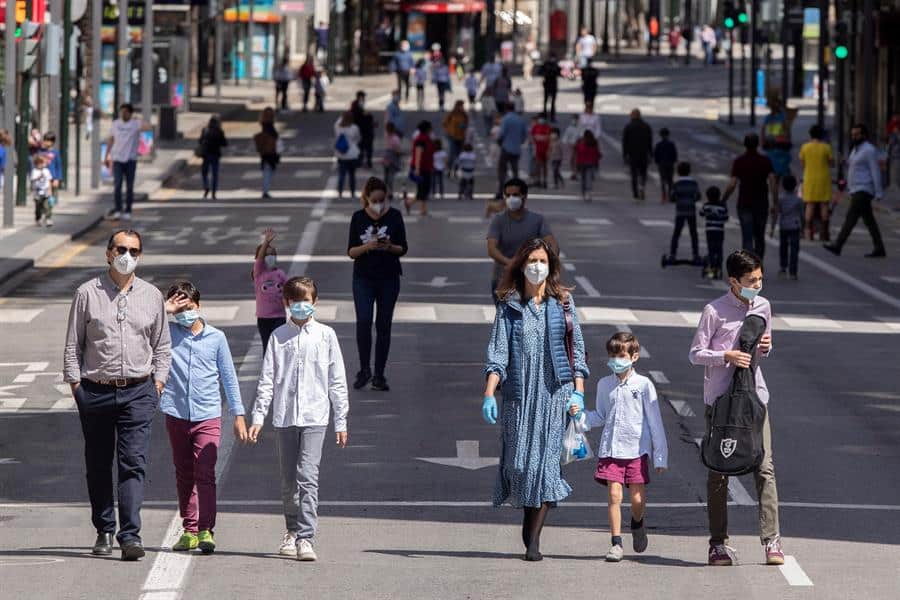 Sanidad propone franjas horarias para las salidas permitidas desde el sábado