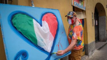 Siguen descendiendo las muertes diarias en Italia: 482 en las últimas 24 horas