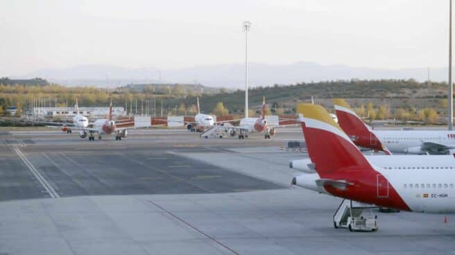 Coronavirus in Spain Aviones en el aeropuerto de Barajas.