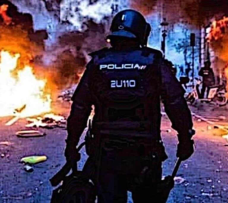 Muere por coronavirus un policía que había estado 23 años en los 'antidisturbios'