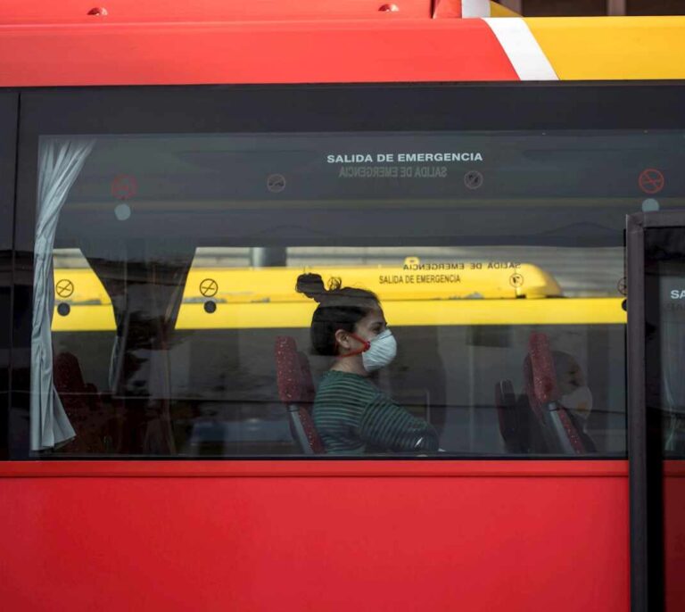 Los contagios diarios repuntan en España, que suma 5.092 casos y 523 muertos