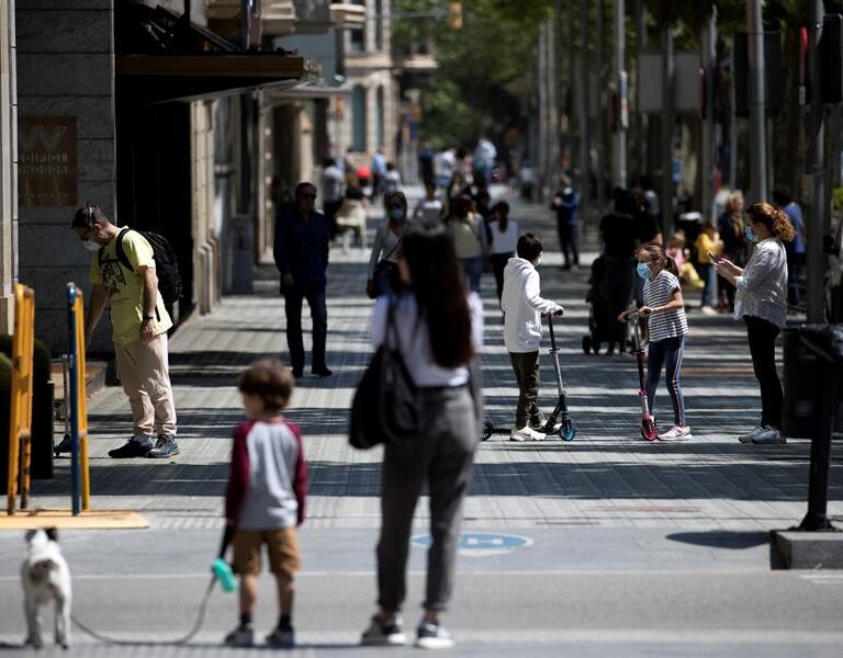La implicación del hombre en el hogar desde 1994 sólo ha aumentado del 20% al 32%
