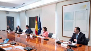 Sánchez pide a las comunidades una lista de infraestructuras para alojar a los asintomáticos