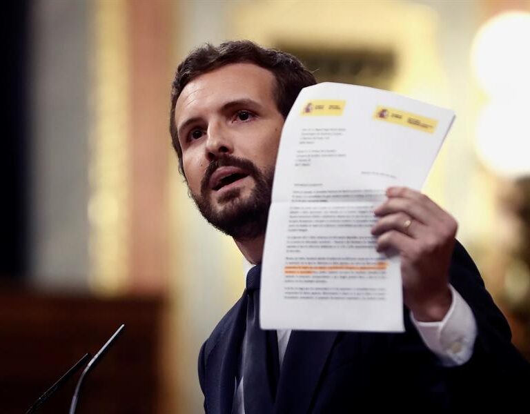 La oposición capitaliza la "caótica" desescalada en el control al Gobierno: "No hay plan"