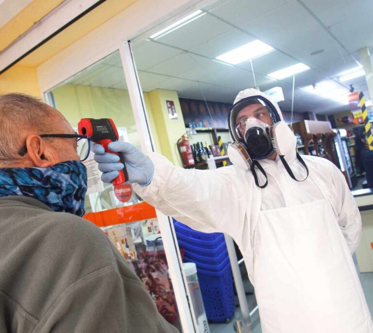Encarcelan a un joven de 22 años por saltarse seis veces el confinamiento