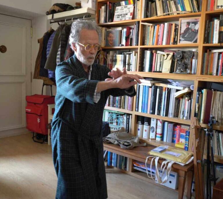 Arévalo en el cementerio