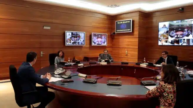 El Gobierno recurrirá ante el Tribunal Constitucional las medidas adoptadas por la Junta de Andalucía