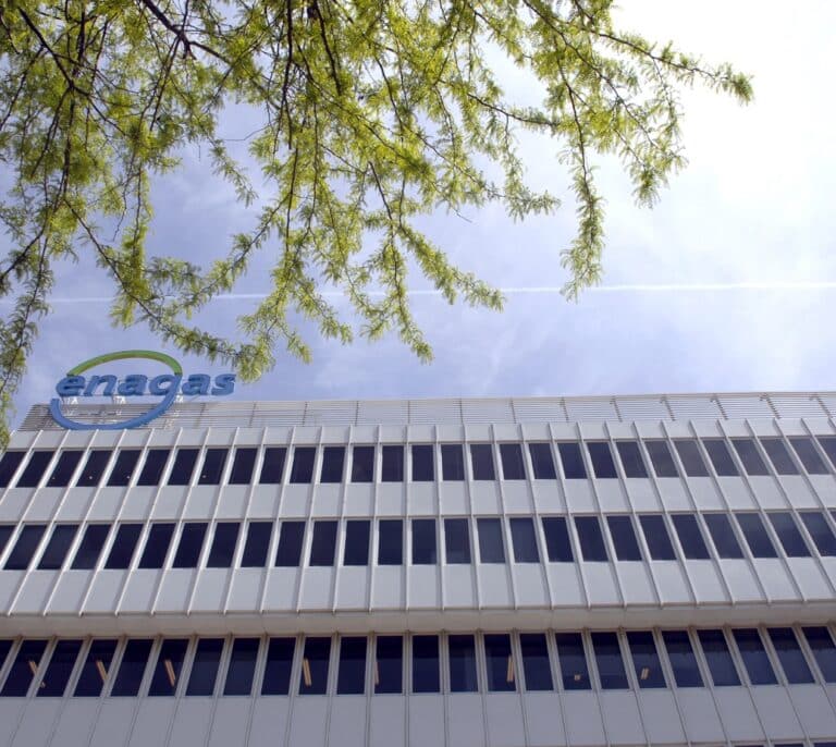 Enagás eleva el beneficio a septiembre y mantiene su objetivo anual