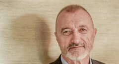 La novela 'Línea de fuego' de Pérez-Reverte viajará a la pequeña pantalla