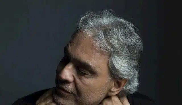 Andrea Bocelli actuará este domingo desde el Duomo de Milán y lo difundirá en Youtube