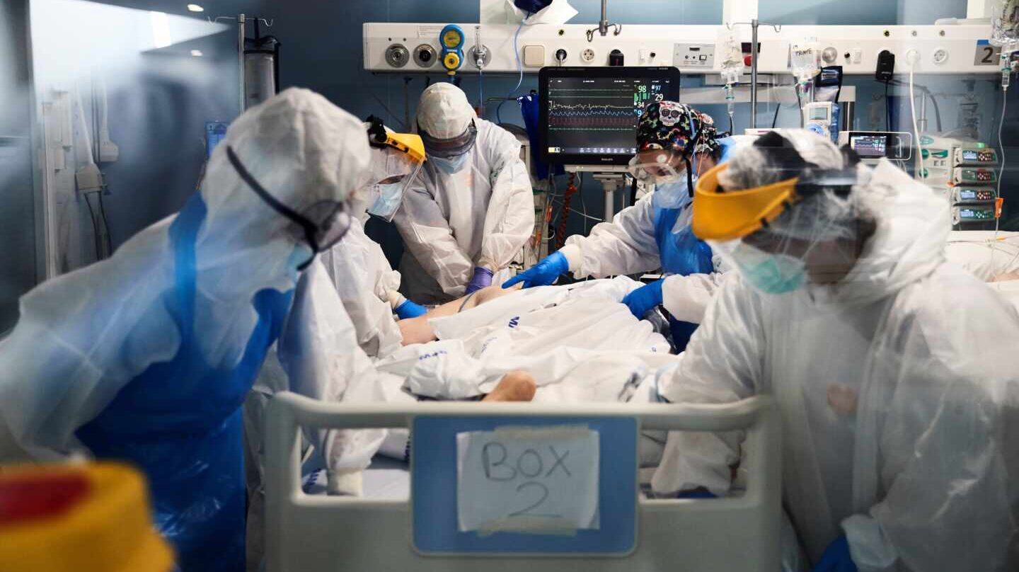 Una oleada de enfermos graves ocultos por el coronavirus amenaza ...
