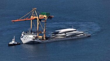 De China a Bilbao: los 20.000 km en barco de los molinos para un nuevo parque eólico