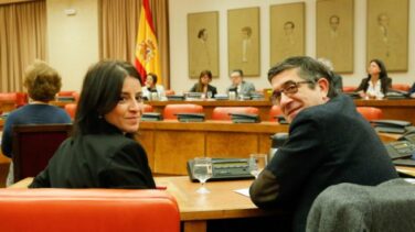 Ciudadanos se perfila como la "tercera vía" para presidir la comisión de reconstrucción