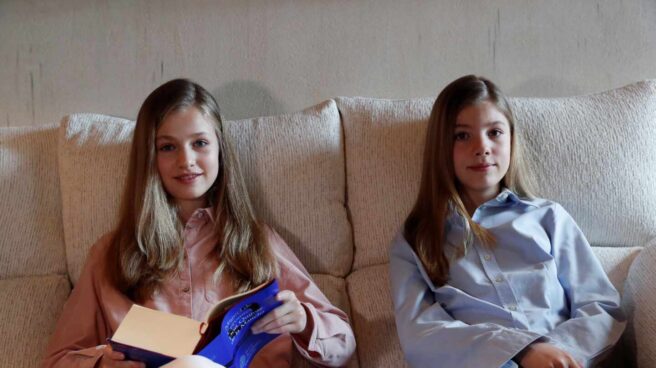 La princesa Leonor y la infanta Sofía, en su mensaje a la ciudadanía.