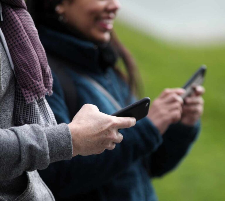 Vodafone busca su hueco en la España rural con cobertura 4G y 5G a través de satélite