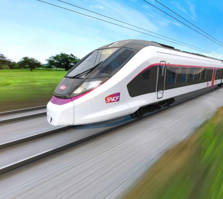 La francesa SNCF invertirá 700 millones en lanzar su AVE 'low cost' en España este año
