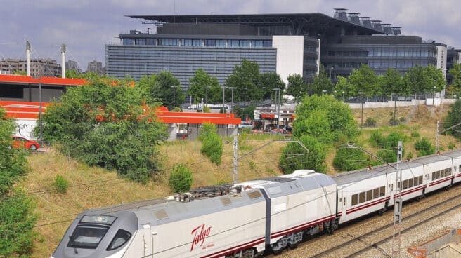 Un Talgo de las Serie 730.