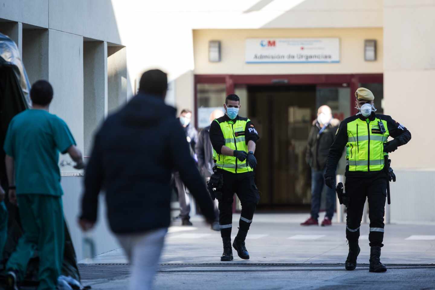 El 'parte de guerra' de policías, guardias civiles y militares: 14.000 bajas por el Covid-19