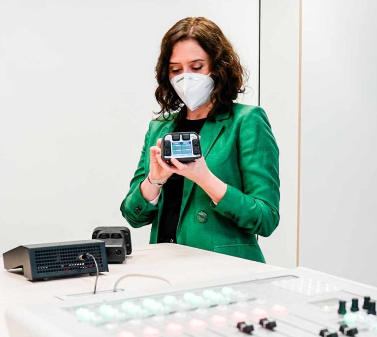 Ayuso recuerda que hace dos años ella censuró que señalasen la casa de Iglesias