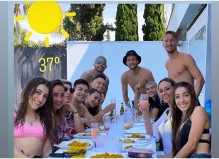 Cuatro jugadores del Sevilla se saltan el protocolo sanitario