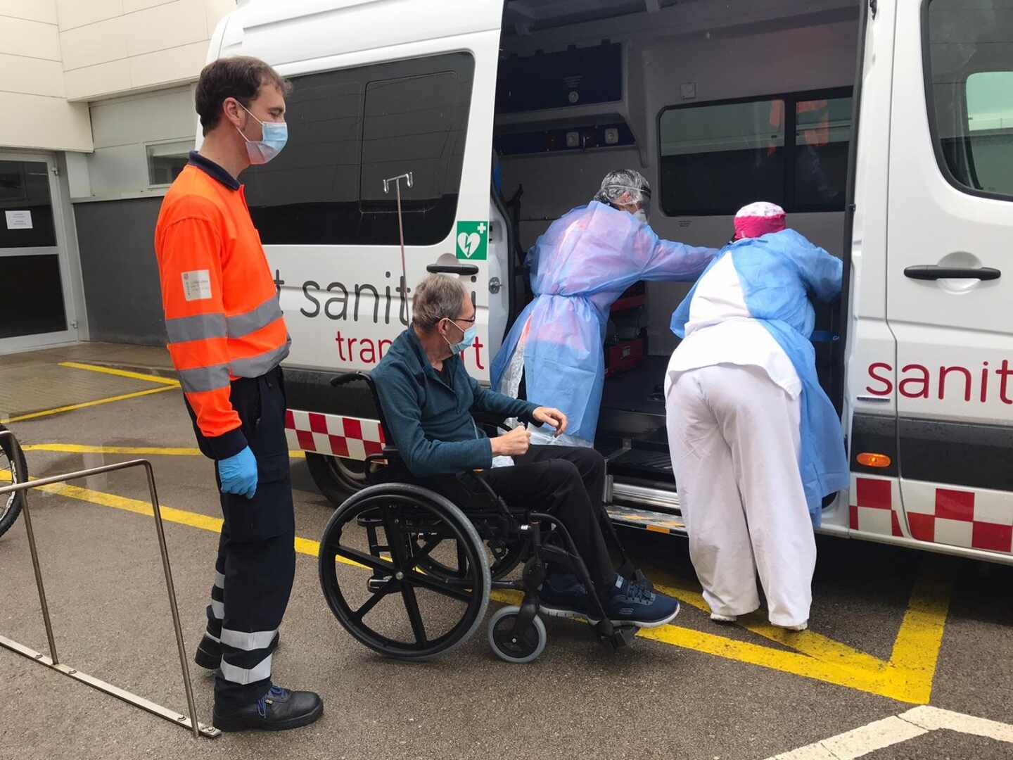 Del cansancio y la cefalea a la aparición de trombos: qué puede pasar tras el COVID-19