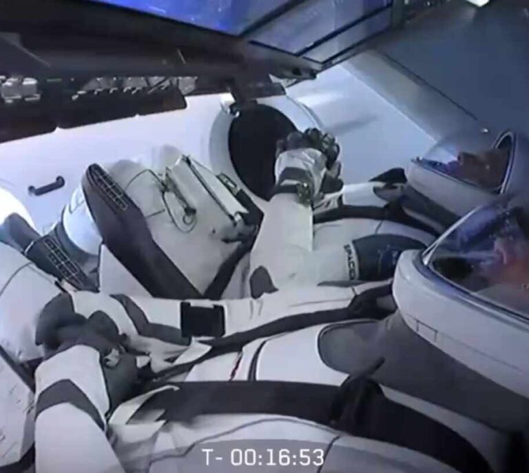 ¿Qué es la 'Crew Dragon' y por qué es histórico que esta nave llegue al espacio?