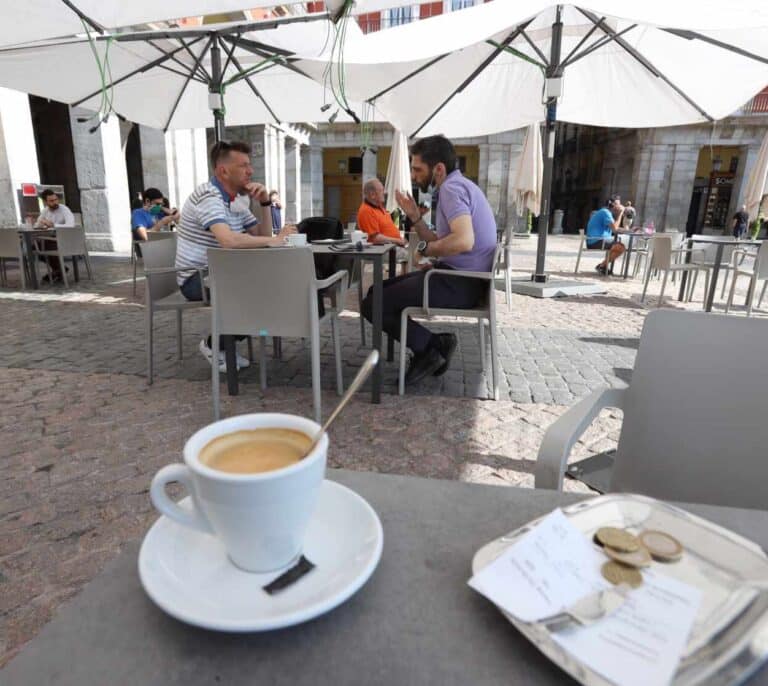 Madrid amplía el horario de las terrazas