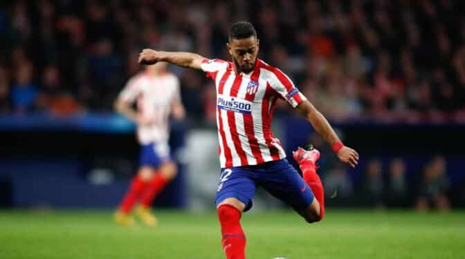 Renan Lodi, jugador del Atlético de Madrid, da positivo por coronavirus