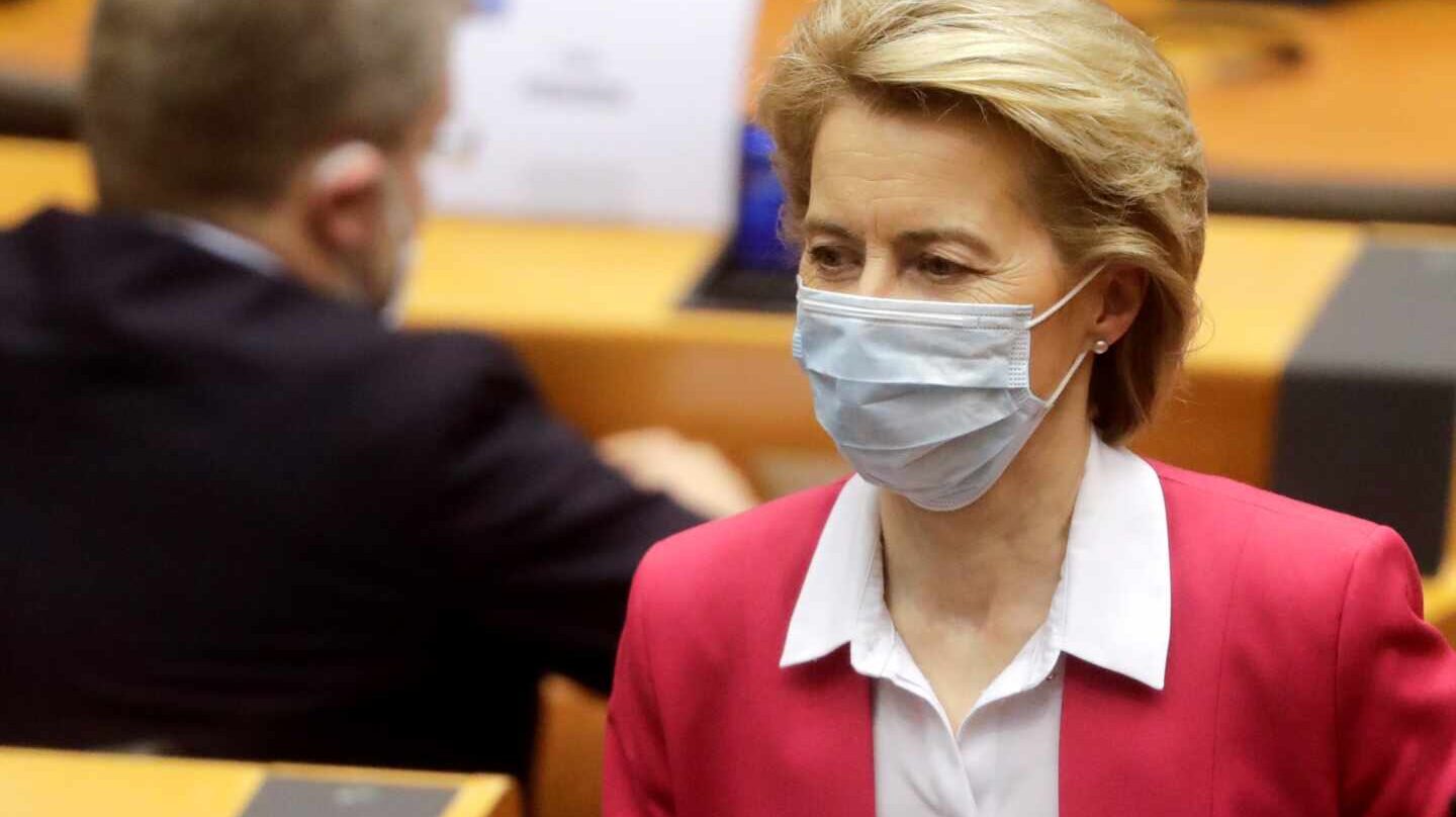 La presidenta de la Comisión Europea, Ursula von der Leyen, en el Parlamento Europeo.