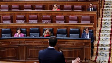 Casado vuela todos los puentes con Sánchez: "Hasta aquí hemos llegado"