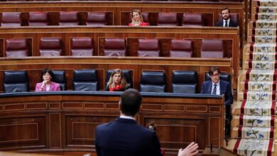 Casado vuela todos los puentes con Sánchez: "Hasta aquí hemos llegado"