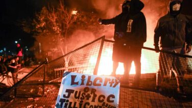 Arde Minneapolis: despliegue de la Guardia Nacional para contener los disturbios