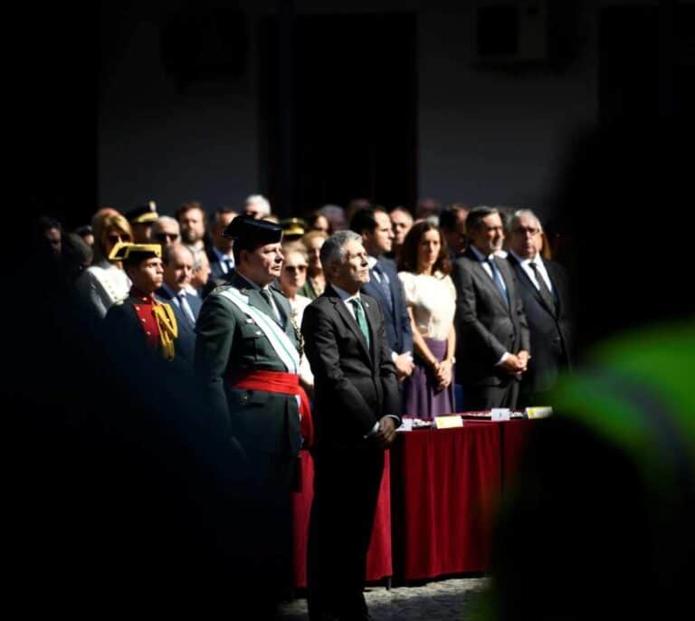 Dimite el 'número 2' de la Guardia Civil en pleno escándalo por las injerencias de Interior