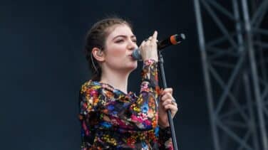 Lorde rompe su silencio: "No quería sacar disco hasta que me creciese el pelo"