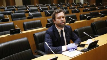 Espinosa de los Monteros avisa a Iglesias que le hará "directamente responsable" si sufre un escrache
