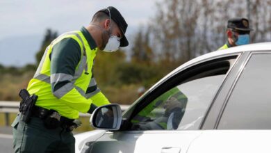 La Guardia Civil compra casi medio millón de mascarillas y asegura  semanas de reservas