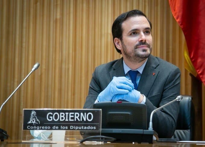 Garzón se reafirma sobre su visión del turismo y echa la culpa "a la derecha"