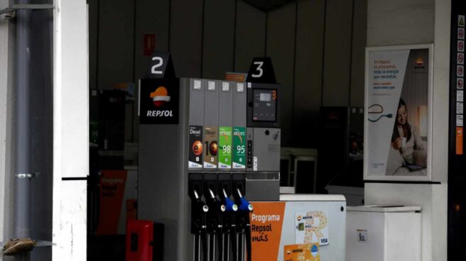 Una gasolinera de Repsol, que marca precios máximos históricos Gasolinera de Repsol en Madrid.