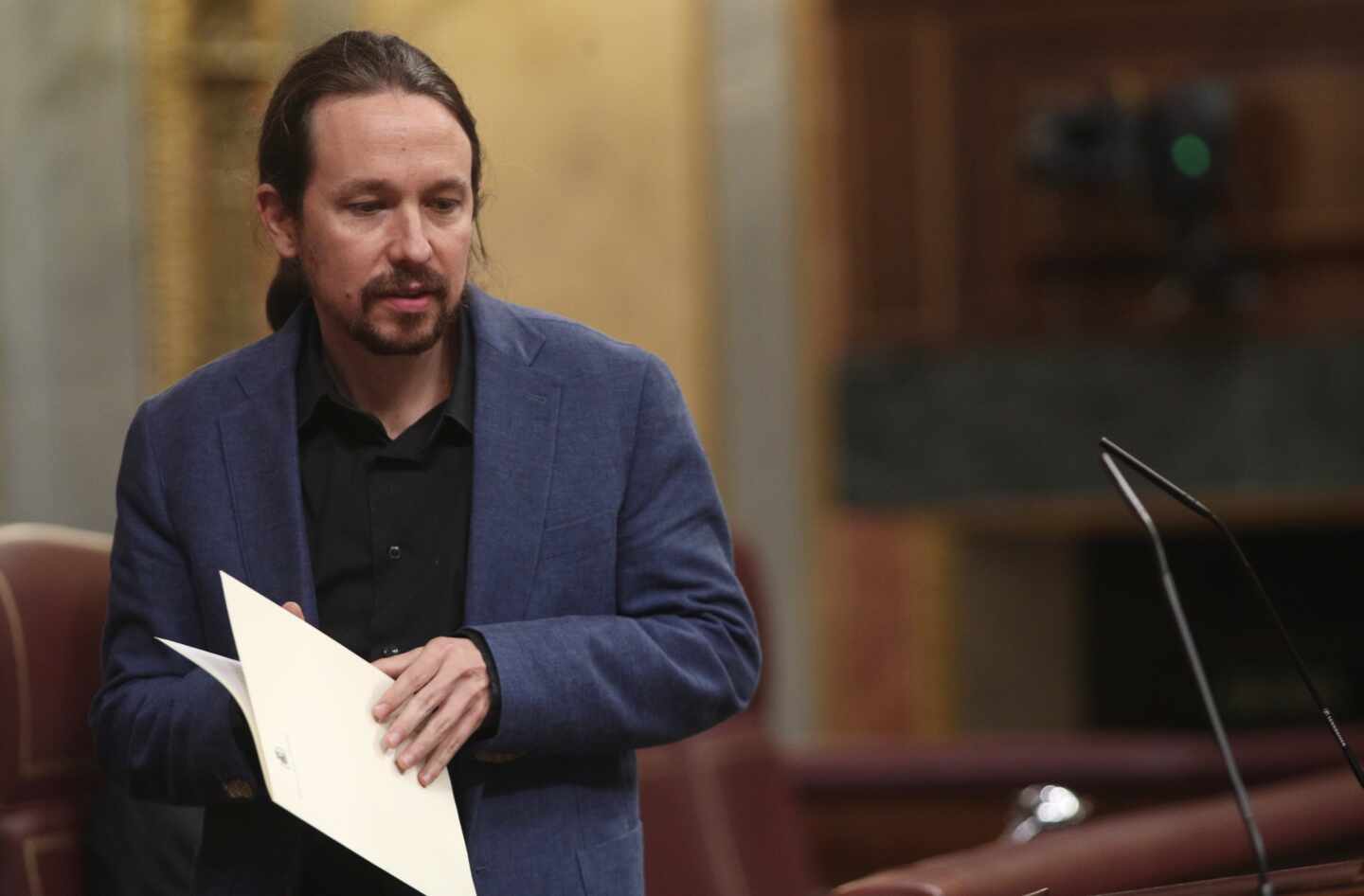 Iglesias se felicita de que Sánchez abra el debate sobre la "utilidad" de la monarquía