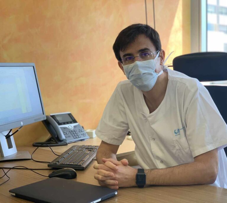 Director Médico de La Paz: "Ha habido enfermos que han pasado días en un sillón"