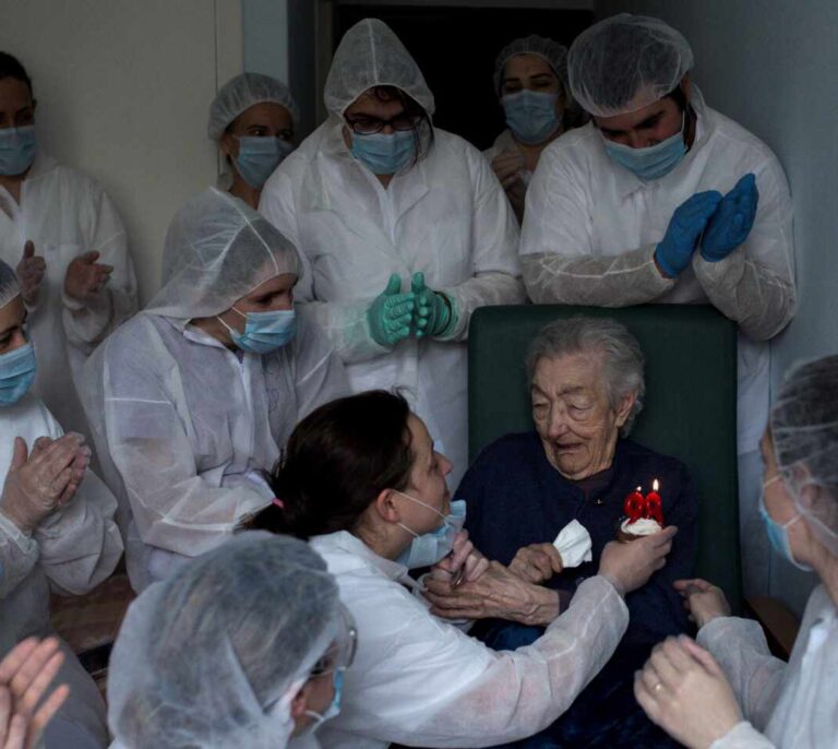 Diez testimonios que retratan la lucha contra el coronavirus