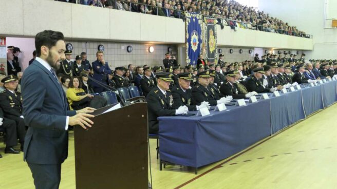 rafael pérez y equiparación salarial El secretario de Estado de Seguridad, Rafael Pérez, en la jura de la última promoción de inspectores del Cuerpo Nacional de Policía.