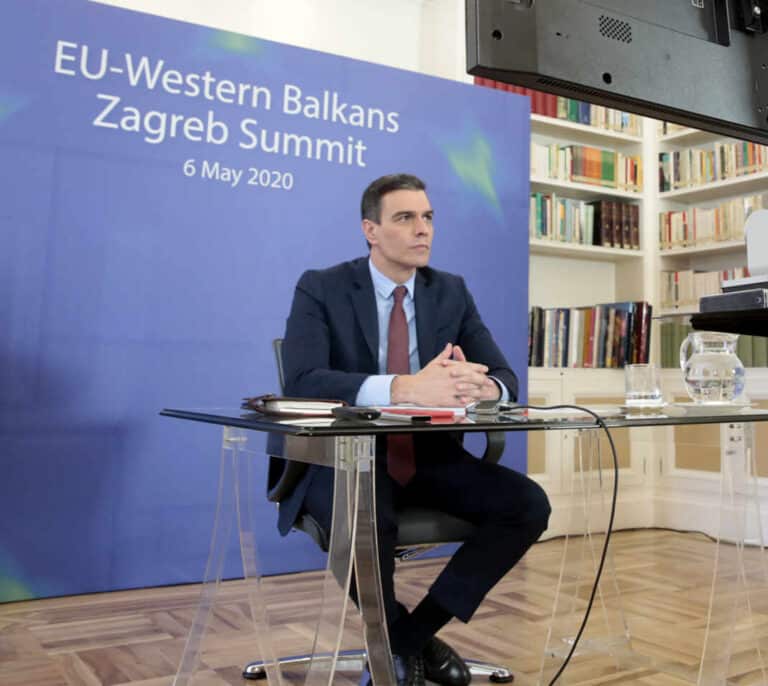 España participa por primera vez con Kosovo en una cumbre de UE y Balcanes
