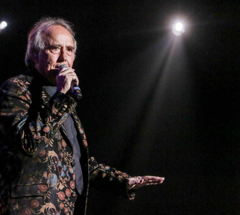 Serrat avanza los primeros conciertos en España de su gira de despedida