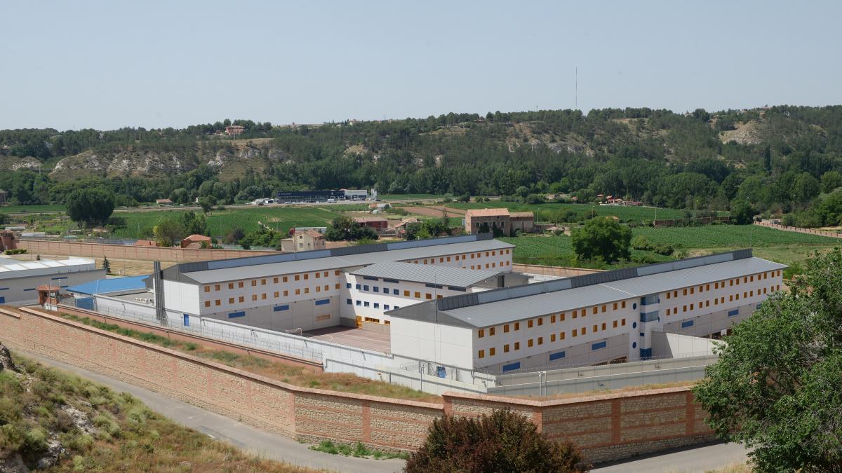 Muere con 63 años otro funcionario de prisiones en Teruel tras pasar 52 días en la UCI