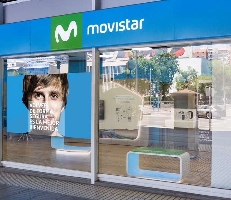 Movistar elevará en enero la velocidad de su fibra y el precio de sus tarifas Fusión