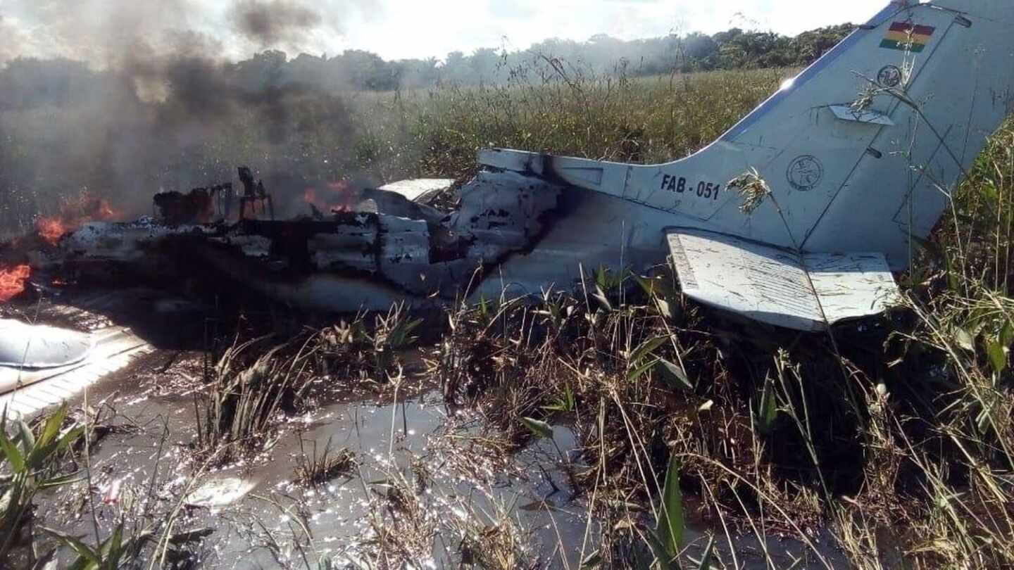 Mueren en un accidente aéreo cuatro españoles que iban a ser repatriados desde Bolivia