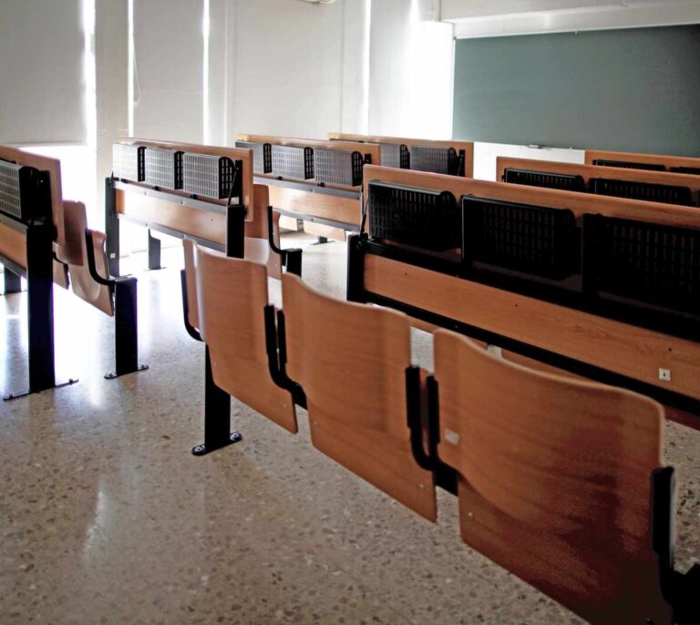 El Gobierno descarta por ahora que los universitarios puedan viajar para recoger sus apuntes